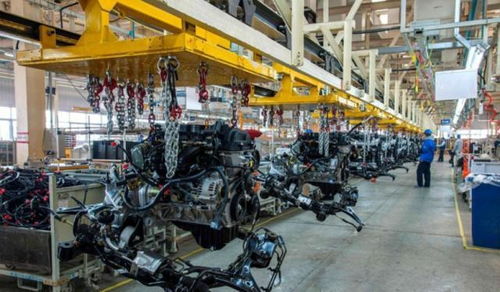 董明珠說國產(chǎn)車質(zhì)量差,他不樂意了,還邀請董明珠到他的工廠參觀